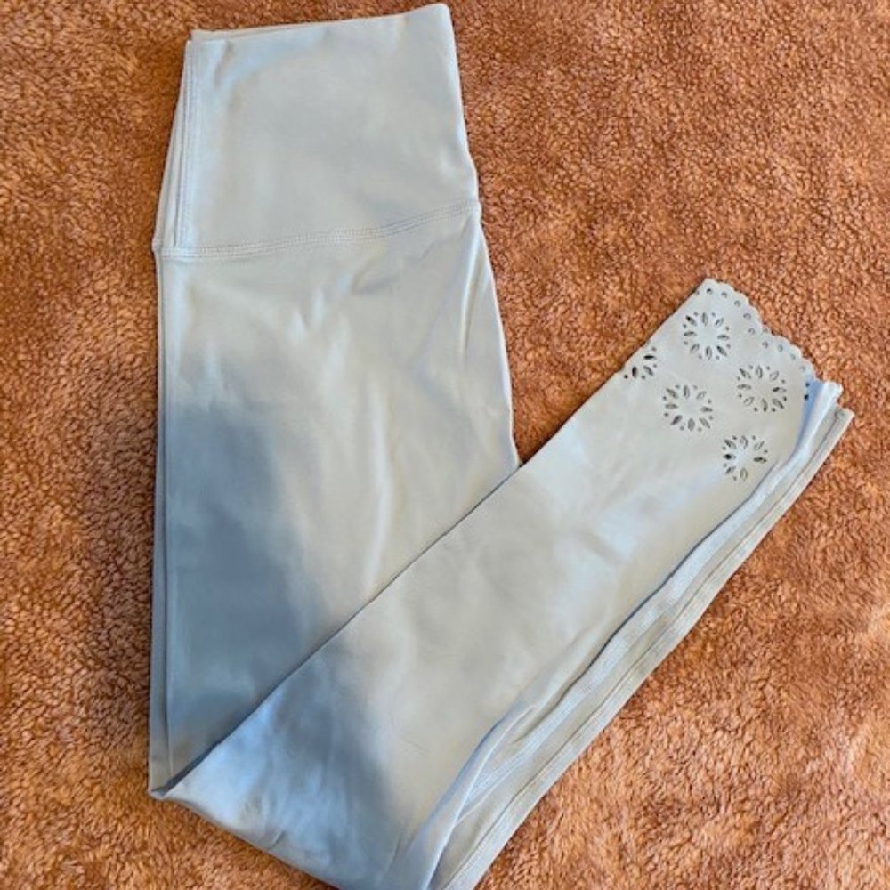 Glyder Cascade Legging-Ice Blue w/Cutouts